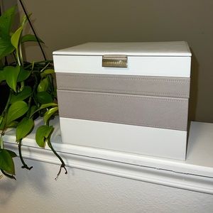 Stackers jewelry box